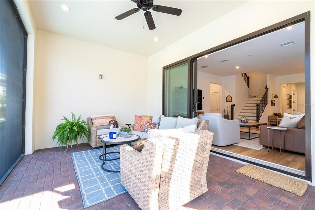 For Sale: $1,890,000 (5 beds, 5 baths, 4039 Square Feet)