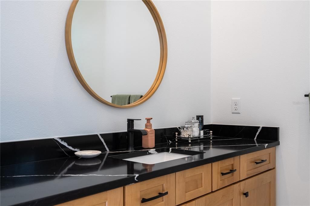 For Sale: $1,890,000 (5 beds, 5 baths, 4039 Square Feet)