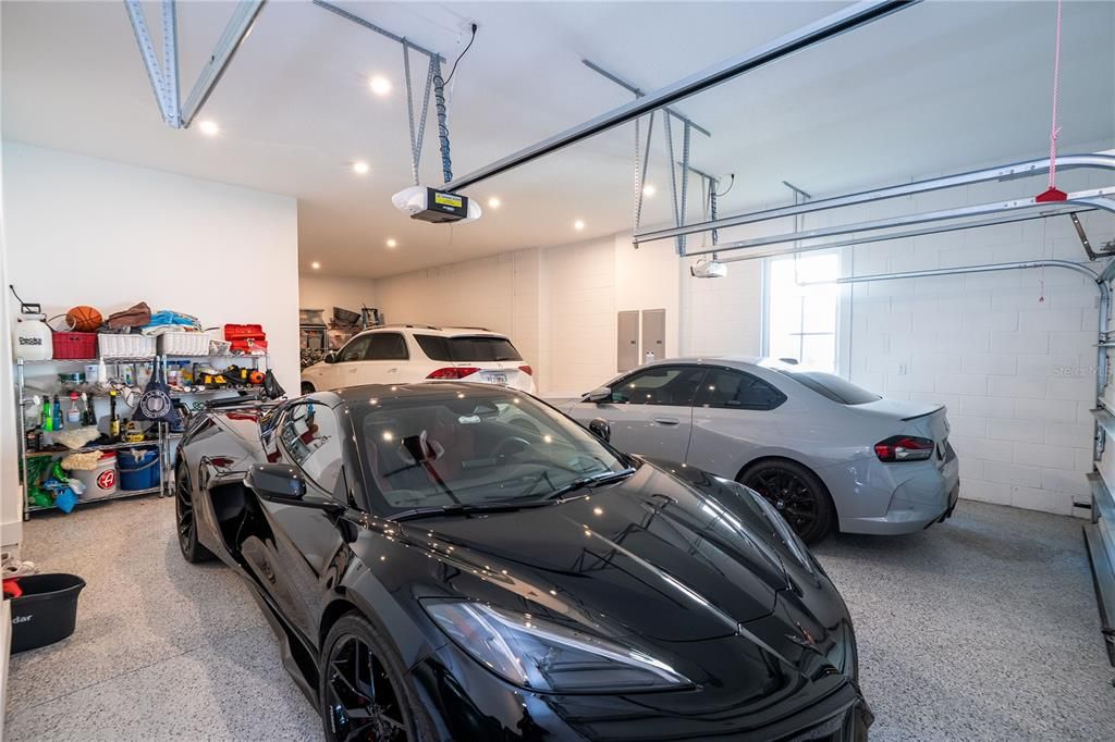 For Sale: $1,890,000 (5 beds, 5 baths, 4039 Square Feet)