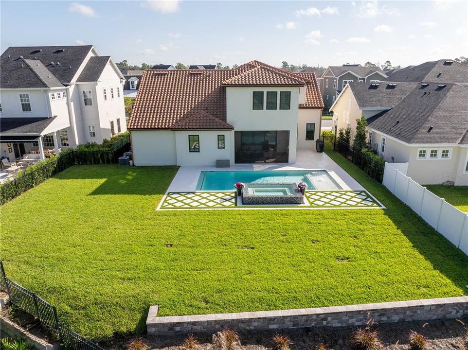 For Sale: $1,890,000 (5 beds, 5 baths, 4039 Square Feet)