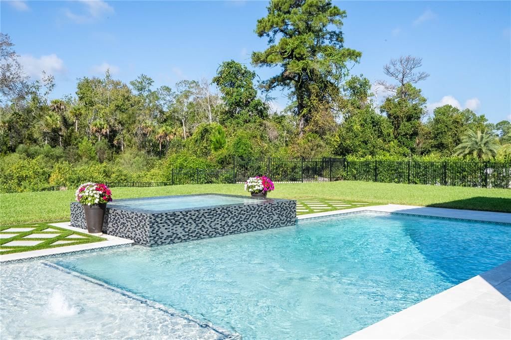 For Sale: $1,890,000 (5 beds, 5 baths, 4039 Square Feet)