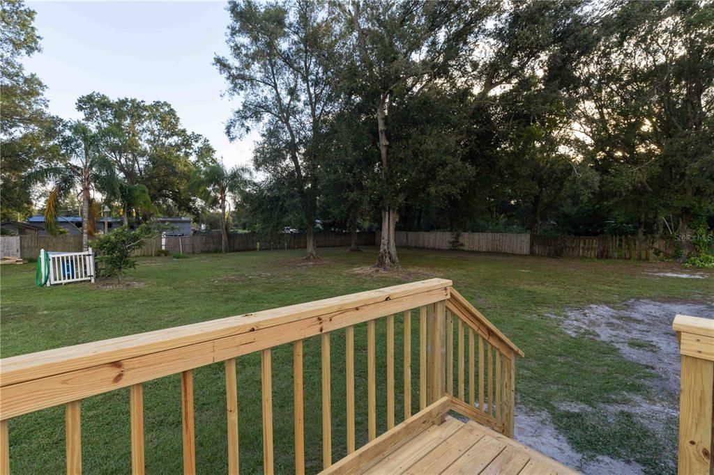 Под контрактом: $205,000 (2 спален, 2 ванн, 868 Квадратных фут)