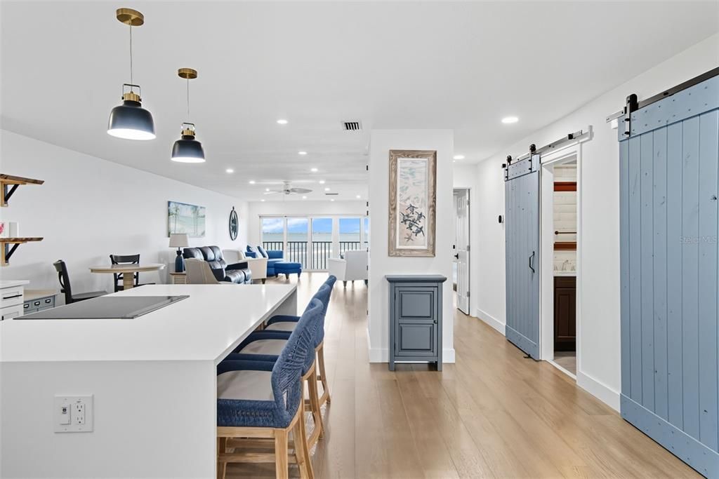 Active With Contract: $2,600 (3 beds, 2 baths, 1596 Square Feet)