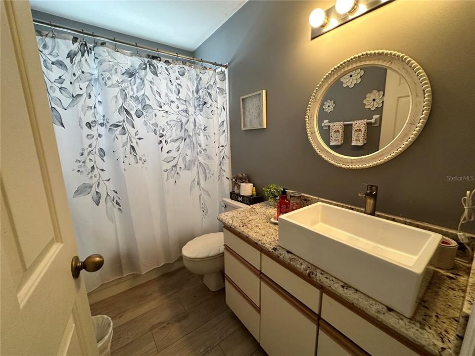 Active With Contract: $255,000 (2 beds, 2 baths, 1718 Square Feet)