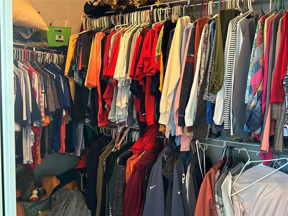 Active With Contract: $255,000 (2 beds, 2 baths, 1718 Square Feet)