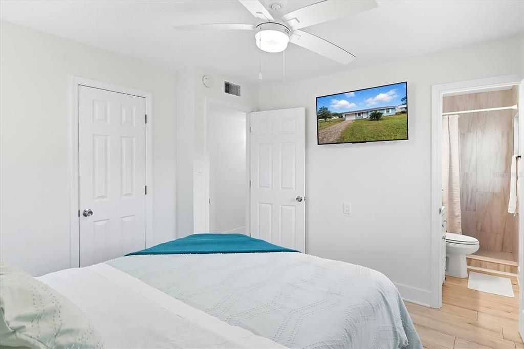 На продажу: $229,000 (3 спален, 2 ванн, 1542 Квадратных фут)