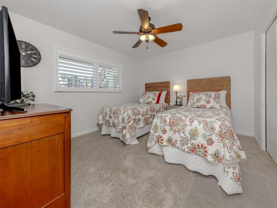 Activo con contrato: $385,000 (2 camas, 2 baños, 1236 Pies cuadrados)