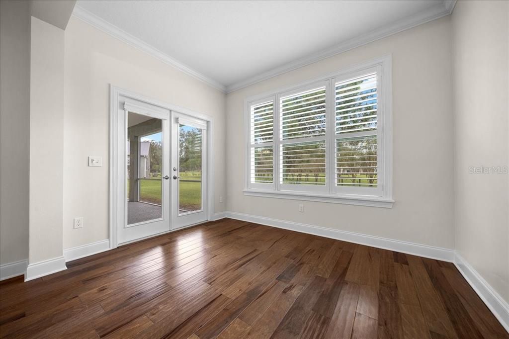 En Venta: $1,795,000 (3 camas, 2 baños, 2768 Pies cuadrados)