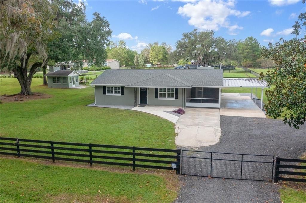 En Venta: $1,795,000 (3 camas, 2 baños, 2768 Pies cuadrados)