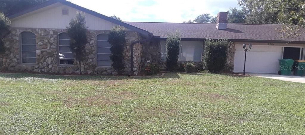 最近售出: $275,000 (2 贝兹, 2 浴室, 1571 平方英尺)