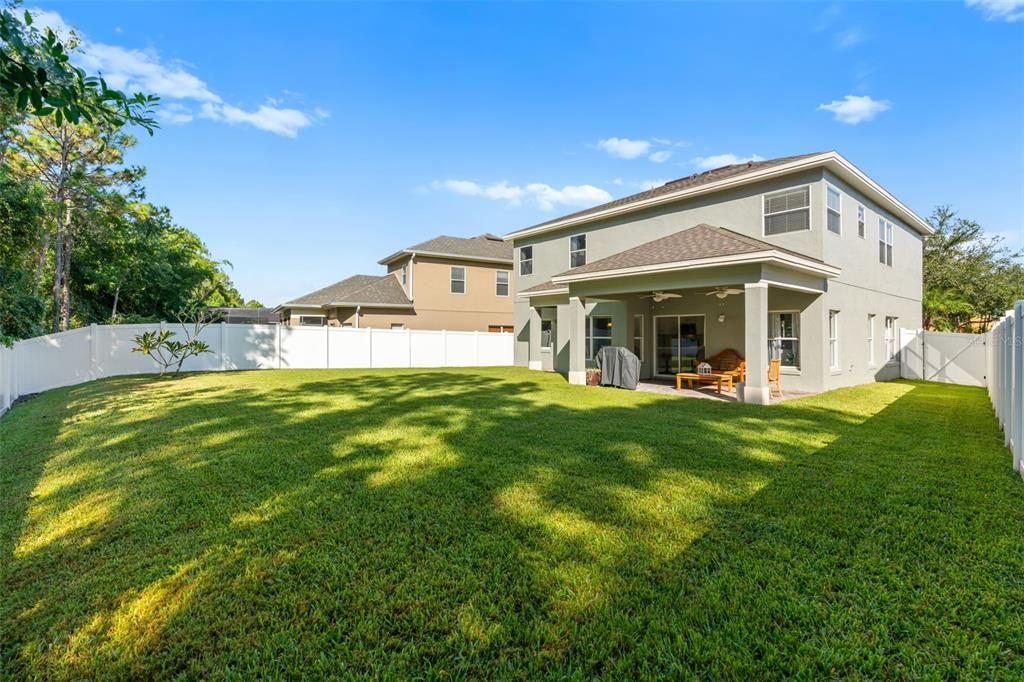 Activo con contrato: $559,000 (5 camas, 3 baños, 2762 Pies cuadrados)