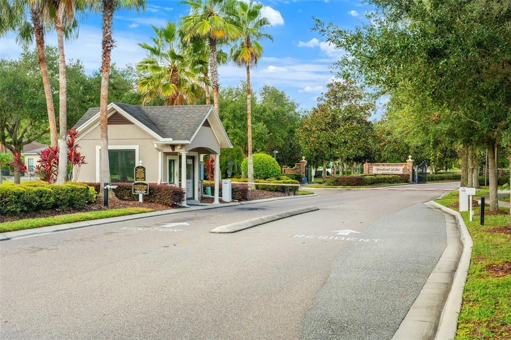 Activo con contrato: $559,000 (5 camas, 3 baños, 2762 Pies cuadrados)