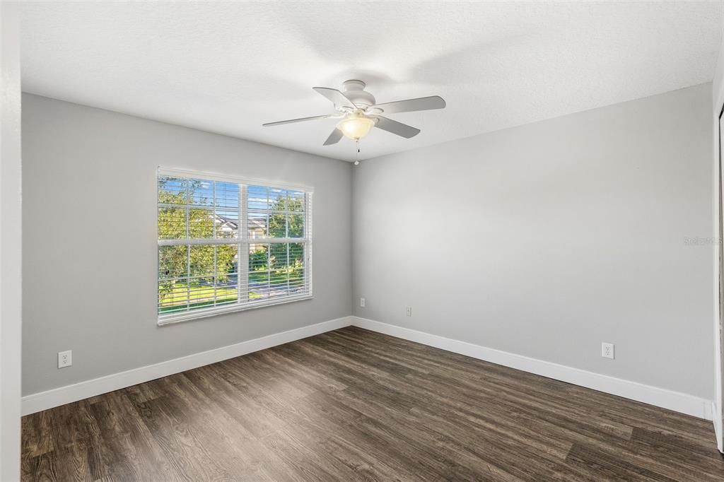 Activo con contrato: $559,000 (5 camas, 3 baños, 2762 Pies cuadrados)