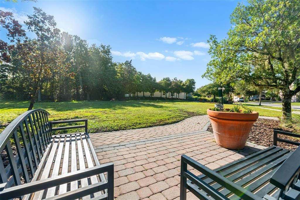 Activo con contrato: $559,000 (5 camas, 3 baños, 2762 Pies cuadrados)