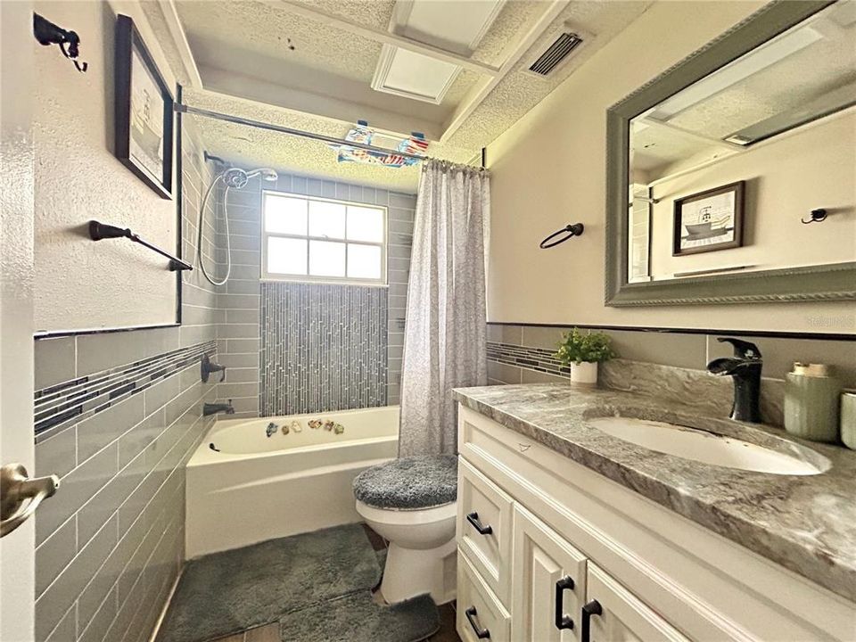 For Sale: $349,900 (3 beds, 2 baths, 1771 Square Feet)