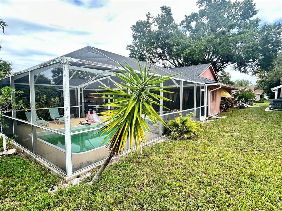 For Sale: $349,900 (3 beds, 2 baths, 1771 Square Feet)