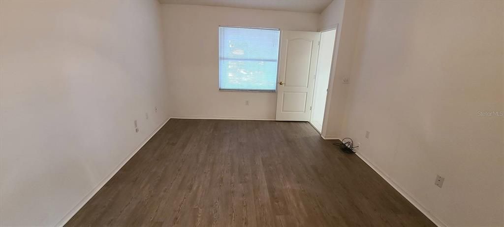 Activo con contrato: $269,900 (3 camas, 2 baños, 1460 Pies cuadrados)