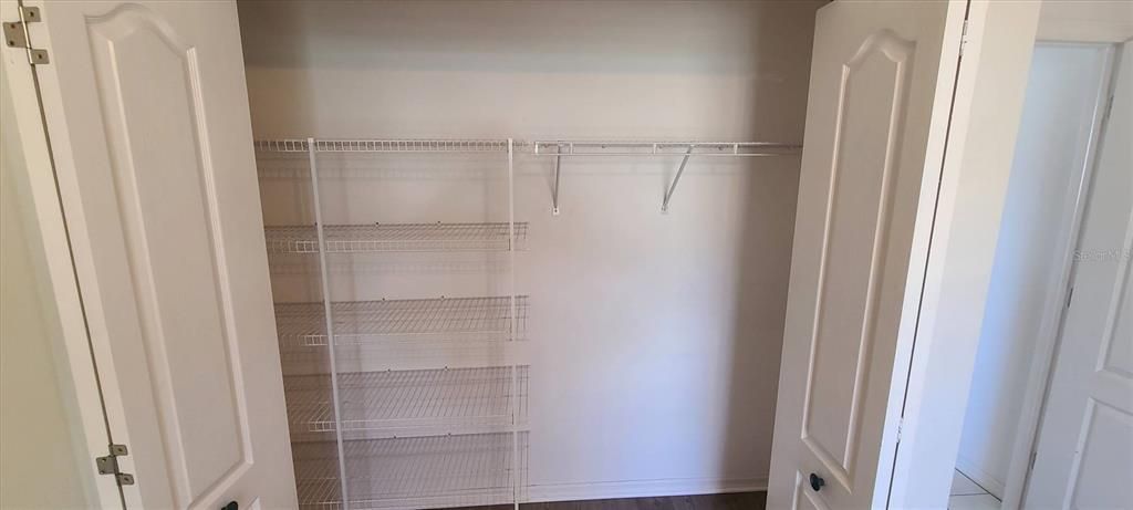 Activo con contrato: $269,900 (3 camas, 2 baños, 1460 Pies cuadrados)