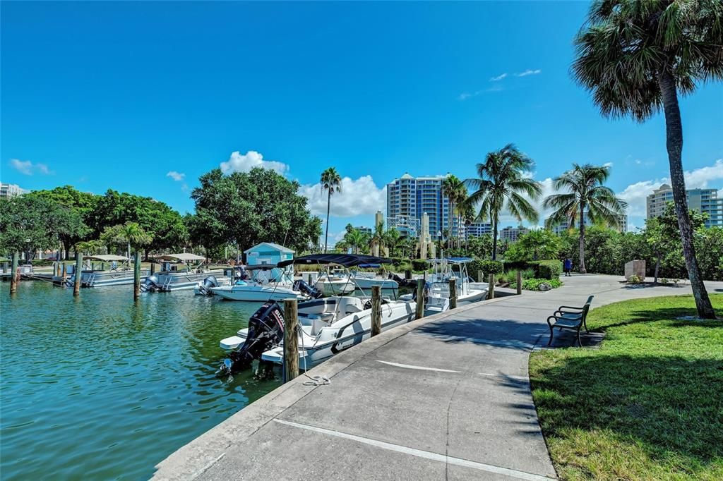 Active With Contract: $339,999 (3 beds, 1 baths, 1383 Square Feet)