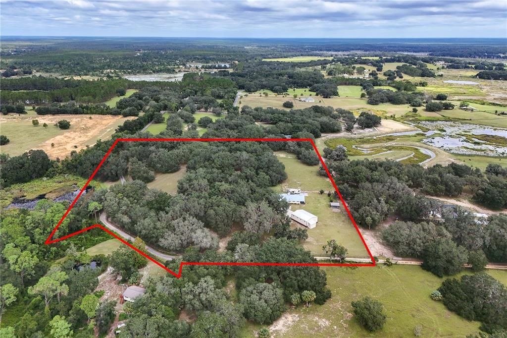 For Sale: $895,000 (1 beds, 1 baths, 789 Square Feet)