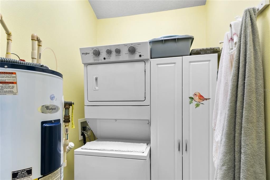 For Sale: $895,000 (1 beds, 1 baths, 789 Square Feet)