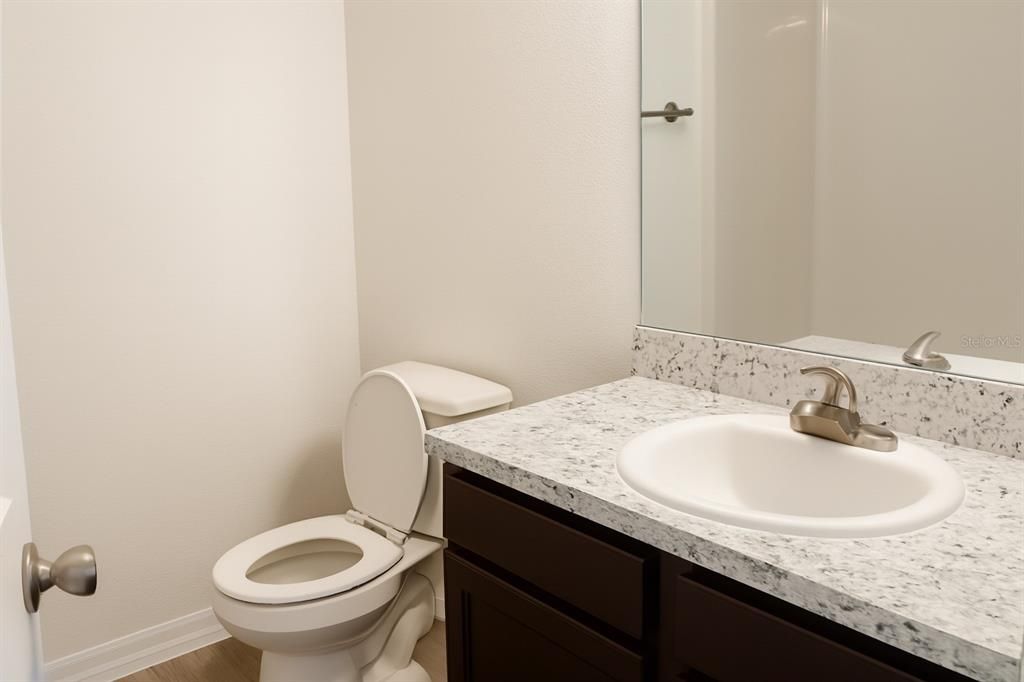 For Rent: $1,750 (3 beds, 2 baths, 1017 Square Feet)