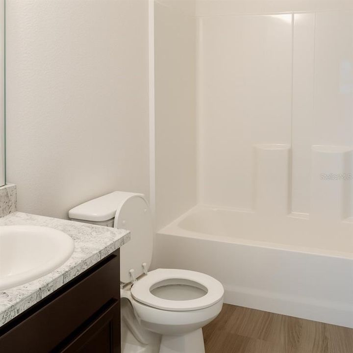 For Rent: $1,750 (3 beds, 2 baths, 1017 Square Feet)