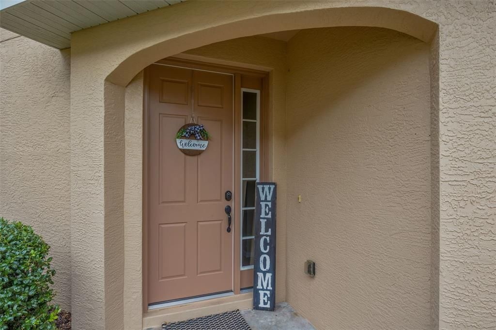 For Sale: $237,500 (2 beds, 2 baths, 1663 Square Feet)