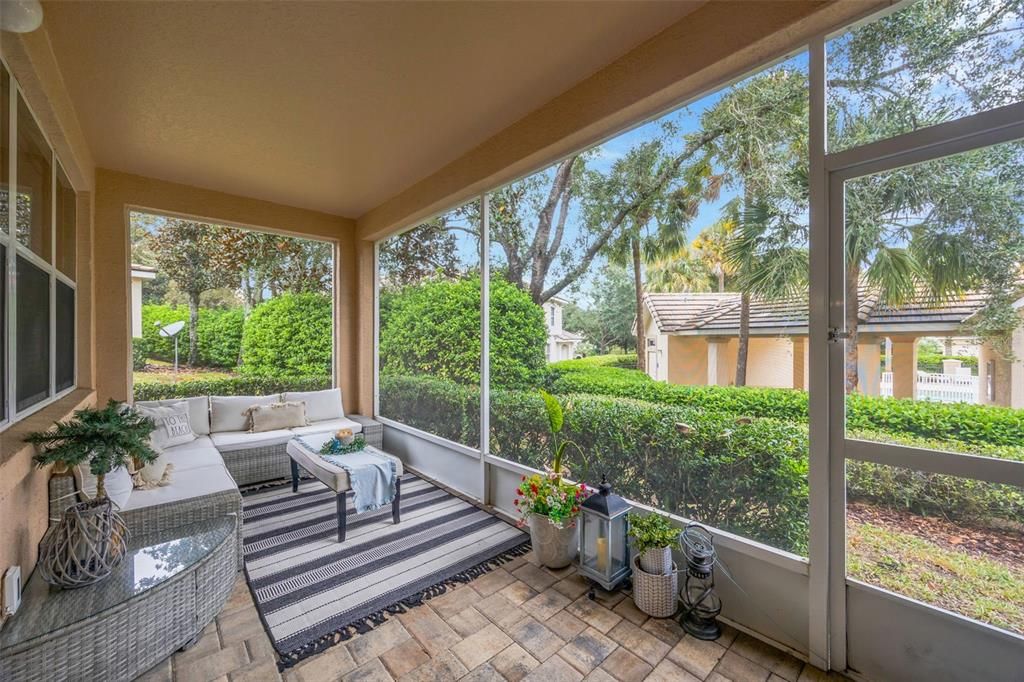 For Sale: $237,500 (2 beds, 2 baths, 1663 Square Feet)