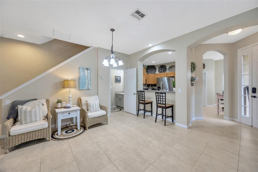 For Sale: $237,500 (2 beds, 2 baths, 1663 Square Feet)