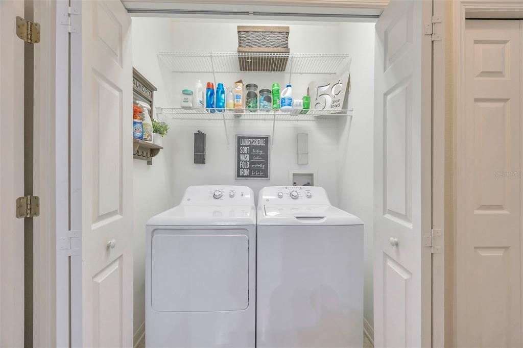 For Sale: $237,500 (2 beds, 2 baths, 1663 Square Feet)