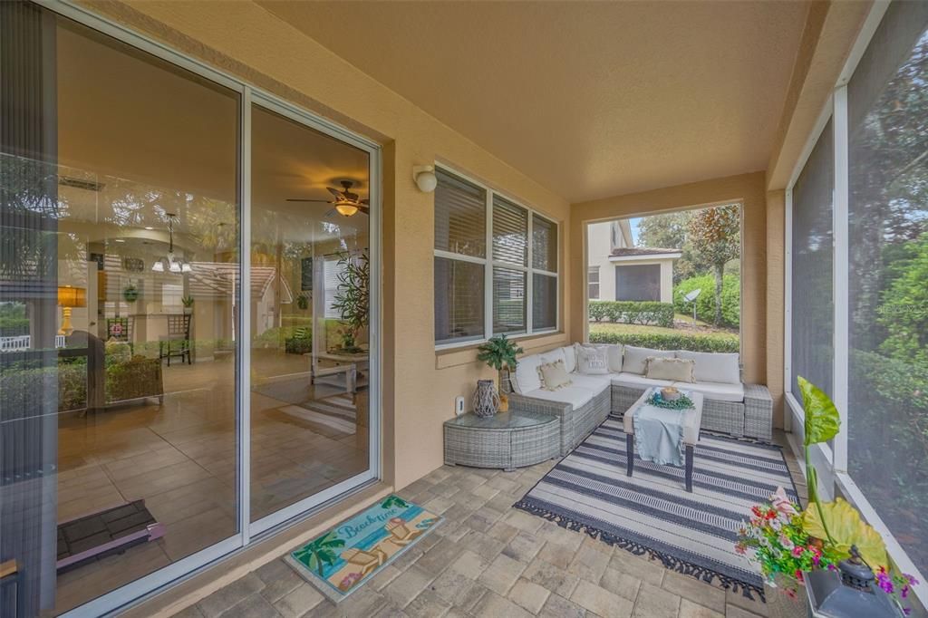 For Sale: $237,500 (2 beds, 2 baths, 1663 Square Feet)