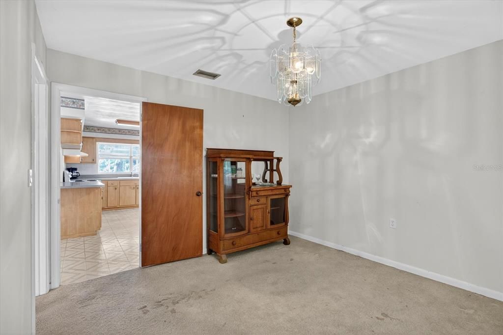 For Sale: $519,900 (4 beds, 3 baths, 2349 Square Feet)