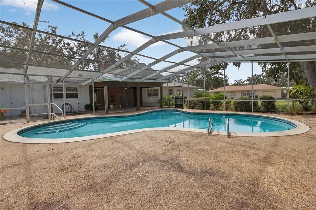 For Sale: $519,900 (4 beds, 3 baths, 2349 Square Feet)