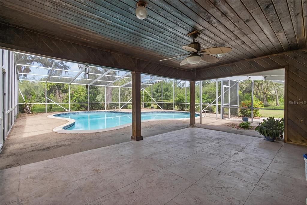 For Sale: $519,900 (4 beds, 3 baths, 2349 Square Feet)