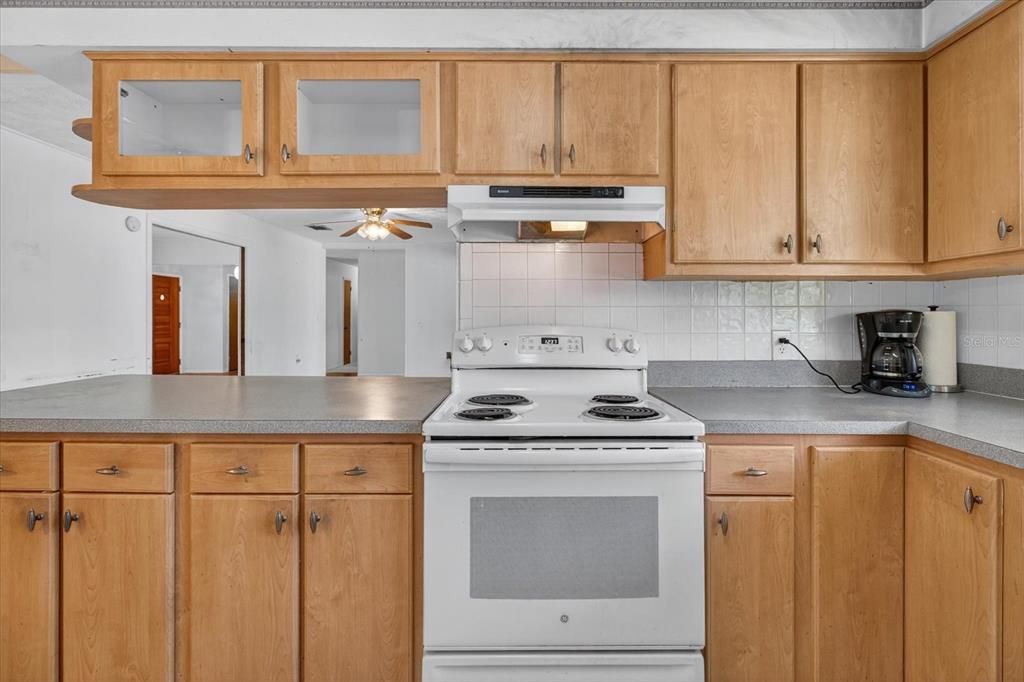 For Sale: $519,900 (4 beds, 3 baths, 2349 Square Feet)