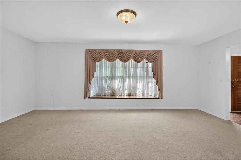 For Sale: $519,900 (4 beds, 3 baths, 2349 Square Feet)