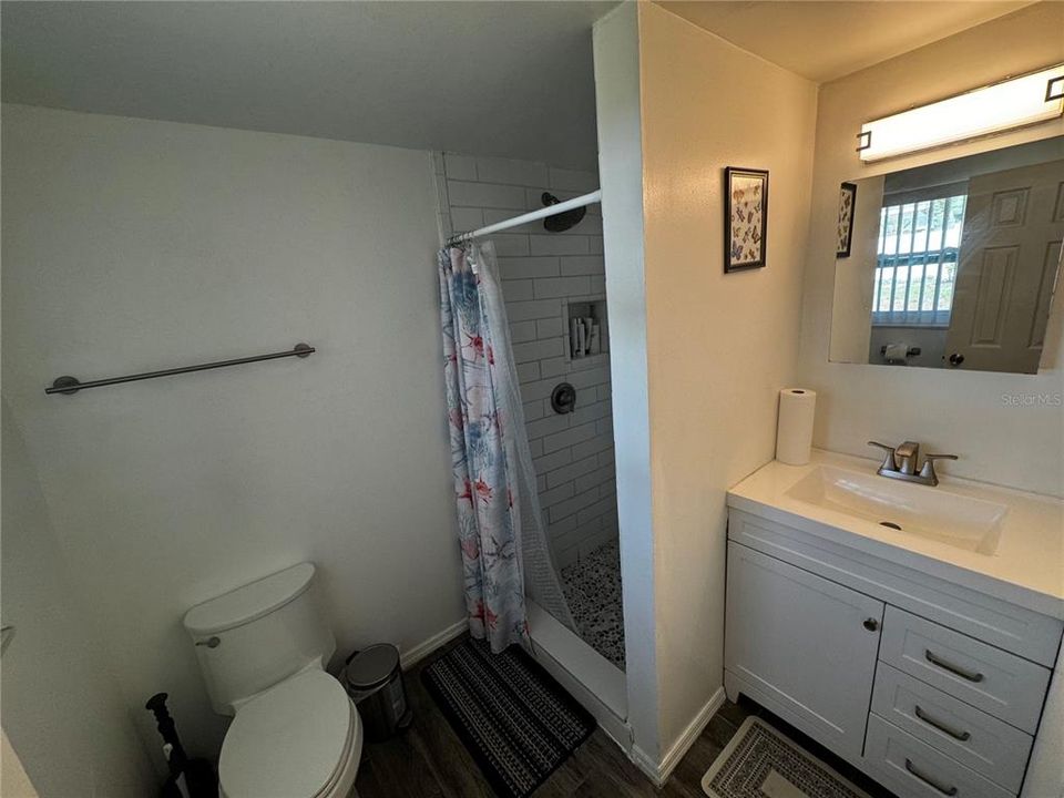 For Rent: $2,275 (3 beds, 2 baths, 1428 Square Feet)