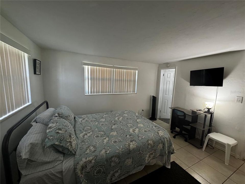 For Rent: $2,275 (3 beds, 2 baths, 1428 Square Feet)