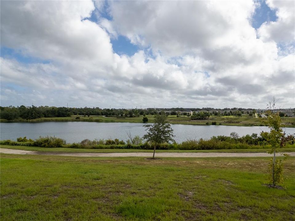 For Rent: $3,000 (3 beds, 2 baths, 2361 Square Feet)