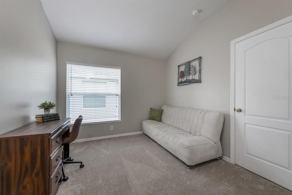 Activo con contrato: $342,777 (3 camas, 2 baños, 1607 Pies cuadrados)