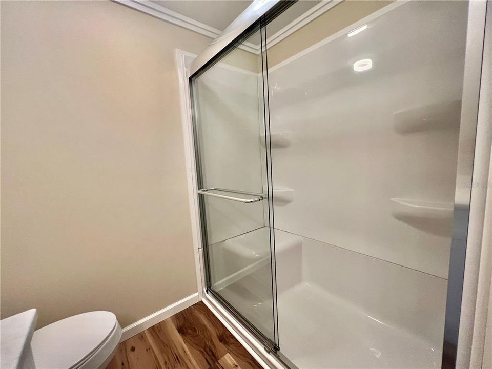 Active With Contract: $159,900 (2 beds, 2 baths, 1104 Square Feet)