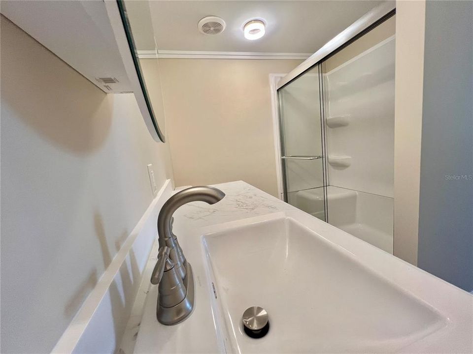 Active With Contract: $159,900 (2 beds, 2 baths, 1104 Square Feet)