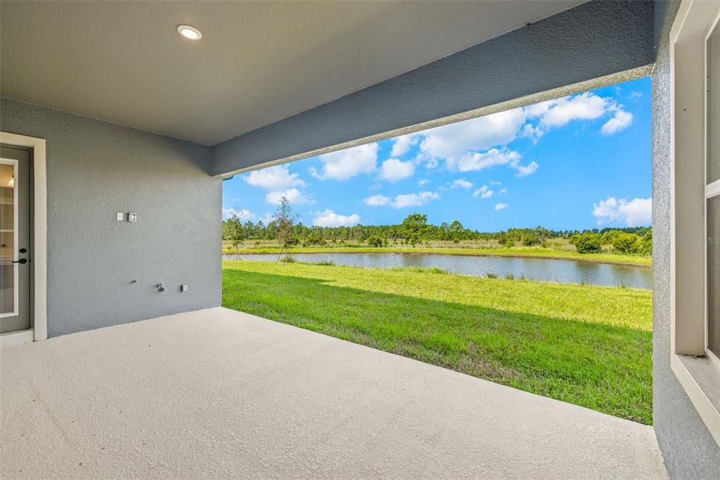 На продажу: $1,344,400 (5 спален, 4 ванн, 4605 Квадратных фут)