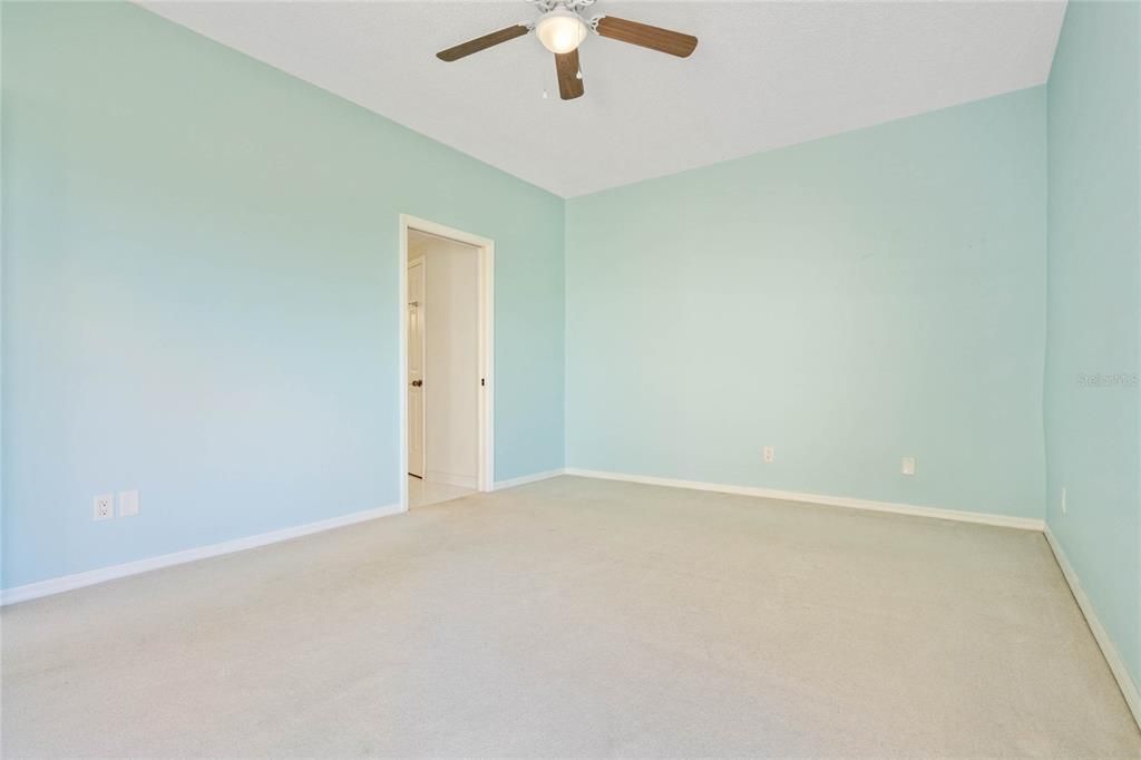 En Venta: $235,000 (2 camas, 2 baños, 1012 Pies cuadrados)