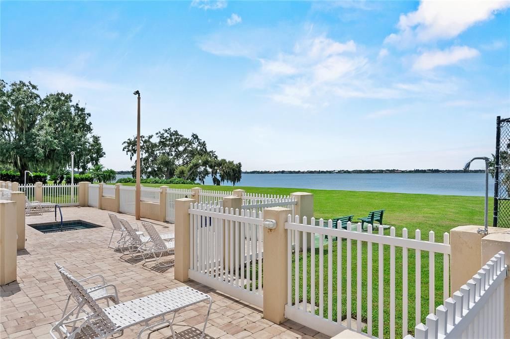 En Venta: $235,000 (2 camas, 2 baños, 1012 Pies cuadrados)