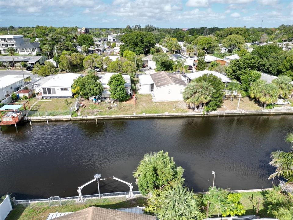 Active With Contract: $235,500 (3 beds, 2 baths, 1402 Square Feet)