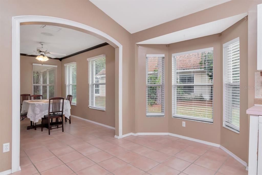 For Rent: $2,500 (3 beds, 2 baths, 2109 Square Feet)