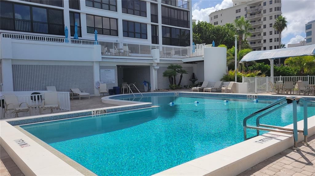 For Rent: $4,900 (2 beds, 2 baths, 1603 Square Feet)