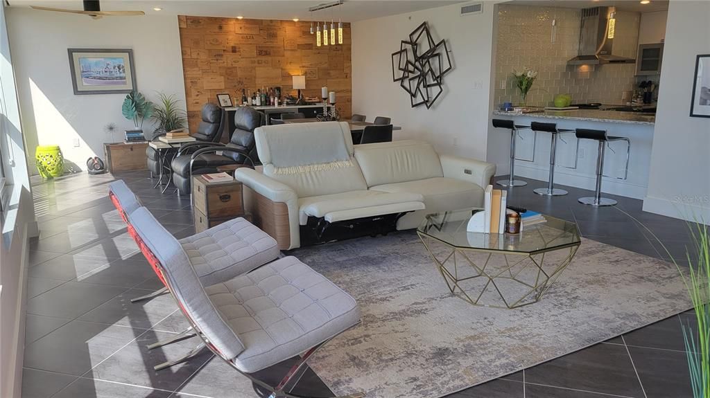 For Rent: $4,900 (2 beds, 2 baths, 1603 Square Feet)